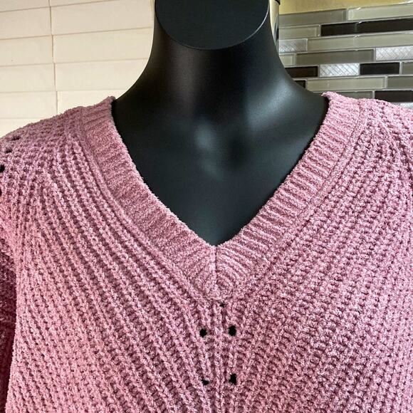 Lane Bryant mid weight sweater. Pinkish size 14/16. (PP4) - Picture 2 of 10